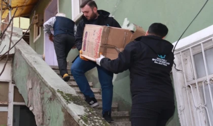 Dr. Tahir Büyükakın, her yıl kış aylarında gerçekleştirilen doğalgaz ve yakacak yardımlarının bu dönemde de devam ettiğini duyurdu.
