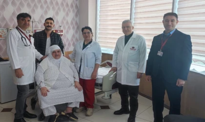 kalbi duran hasta kalp masajıyla yaşama tutundu