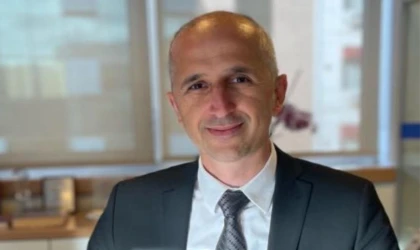 Yapı Kredi Artvin Şube Müdürü Mehmet Öztürk'ün tayini Rize'ye çıktı.