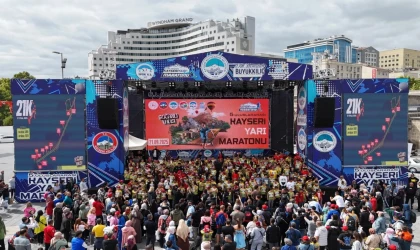 5’inci Uluslararası Kayseri Yarı Maratonu renkli başladı