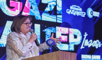 Gaziantep’te 41 yıllık çiftler ’Umre’ yolculuğuna hazırlanıyor