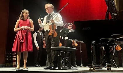 Genç Yetenek Elif Naz Ertuğrul’dan iki önemli gelişme