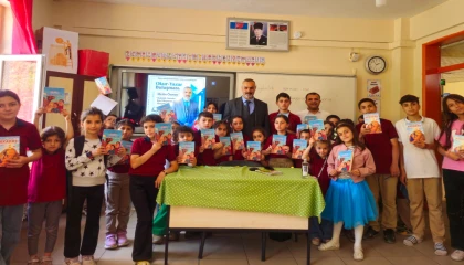 200. konferansını mezun olduğu okulda verdi
