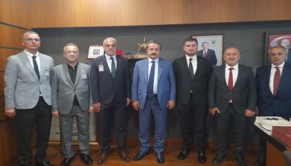 AK Parti Artvin İl Başkanlığı’ndan Milletvekili Çelik’e ziyaret