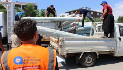 Antalya Büyükşehir’den Gazipaşalı üreticilere naylon desteği