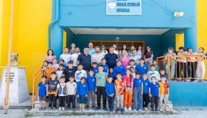 Başkan Tugay’dan Kirazlı çocuklara gezi ve şenlik müjdesi