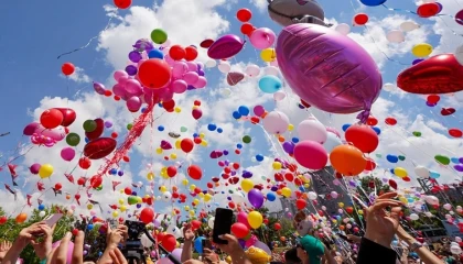 Beylikdüzü’nde umut balonları Almira için gökyüzünde