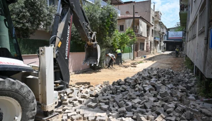 Bornova’da Çamdibi’nde değişim başladı