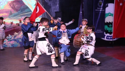 Bursa İnegöl’de Halk Dansları Topluluğu’ndan yaza merhaba