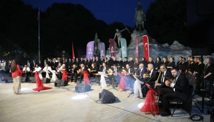 Bursa İnegöl’de TSM korosundan unutulmaz konser