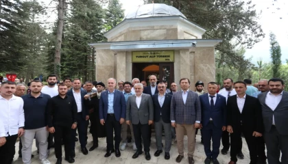 Bursa İnegöl’de Turgut Alp kabri başında anıldı