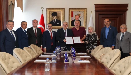 Bursa İnegöl’e sağlık ve eğitim alanında iki yeni yatırım... Bağış protokolleri imzalandı