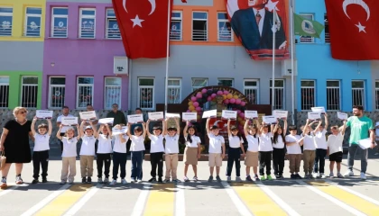 Bursa Osmangazi’de 400 öğrenciye ücretsiz tenis eğitimi