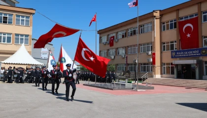 Bursa POMEM’de 475 yeni polis adayı mezun oldu