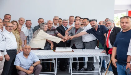 Bursa’da şehit ve gazi babalarına Büyükşehir’den anlamlı ziyaret