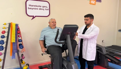 Gaziantep’te Mehmet amca, Alzheimer Merkezi’nde hayata döndü