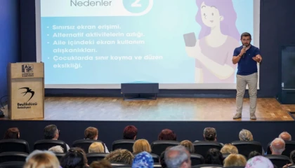 İstanbul Beylikdüzü’nde ebeveynlere ekran bağımlılığı farkındalığı