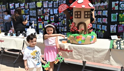 İzmir Bornova’da miniklerin büyük sergisi