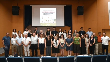 İzmir’de ’Karabağlar Akademi’nin ikinci yaz programı başladı