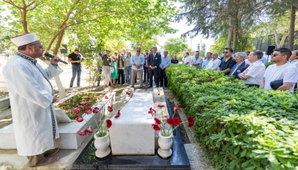 İzmir’de merhum Başkan Piriştina’ya 22 yıl sonra aynı saygı ve özlem