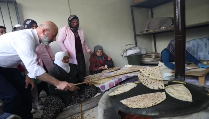 Kayseri Kocasinan’ın kırsal mahallelerinde yaz mesaisi