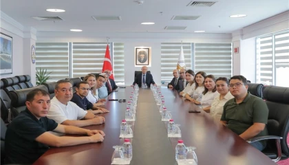 Kazakistanlı hekimler Trakya Üniversitesi’nde eğitimlerini tamamladı