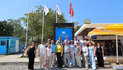 Kırgız heyet Antalya’nın mavi bayraklı plajlarını inceledi