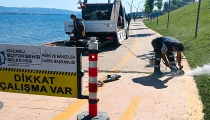 Kocaeli Büyükşehir bakım onarımı Değirmendere’de sürdürüyor