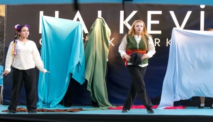 Kocaeli Halkevi Gençlik Merkezi’nde sanat dolu final