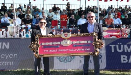 Kocaeli’de başpehlivan altın kemeri Feyzullah Aktürk’ün oldu
