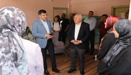 Kütahya’da Başkan Kahveci’den Özel Eğitim Merkezine ziyaret