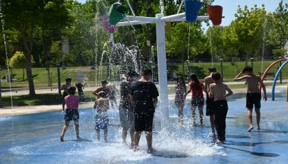 Manisa Büyükşehir’den ’Fresh Park’ serinliği