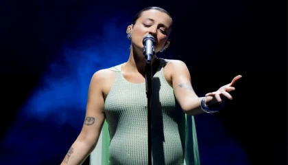 Melike Şahin’den Antalya ve Denizli’de müzik ziyafeti