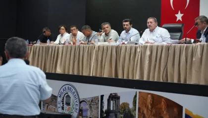 Muğla Milas’ta Başkan Topuz muhtarları dinledi