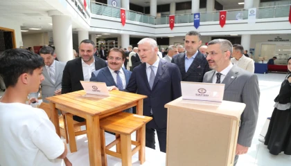 Sakarya’da ahşaptan hayata genç yetenekler ödüllendirildi