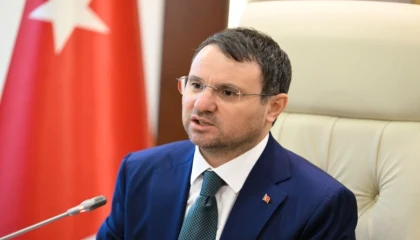 Adalet Bakanı Akın Gürlek manevi tazminat gelirini Türk Kızılay’a bağışladı