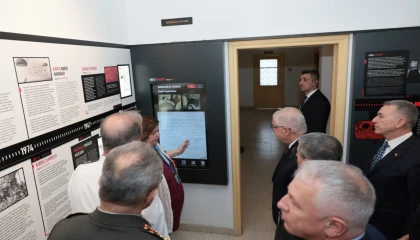 Bakan Güler ve TSK komuta kademesinden KKTC’de Barbarlık Müzesi ziyareti