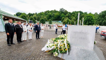 Başkan Tugay Srebrenica Katliamı’nı anma törenlerine katıldı