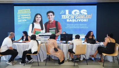 Beylikdüzü LGS tercih döneminde öğrencilerin yanında