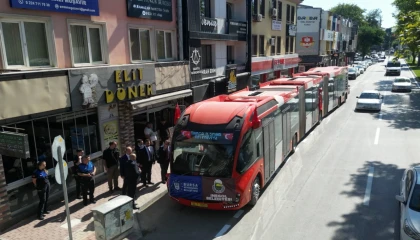 Bursa İnegöl’e metrobüs geliyor