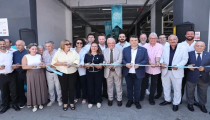 Bursa Nilüfer’de Ataevler Kapalı Pazar Alanı hizmete açıldı