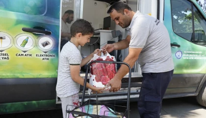 Bursa Yıldırım’da atıklar nakite dönüşüyor