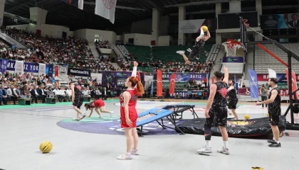 Bursa’da Yaz Spor Okulları coşkuyla başladı