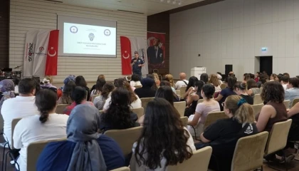 Denizli’de bağımlılık ve siber suçlarla mücadele ele alındı