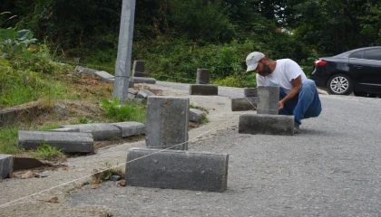 Giresun’da yol ve kaldırım çalışmaları sürüyor
