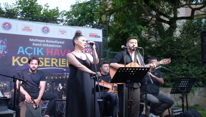 İstanbul Maltepe’de yazın ritmi 90’lar oldu