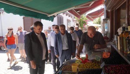 İzmir’de Seferihisar’a hizmet ve yatırım vurgusu