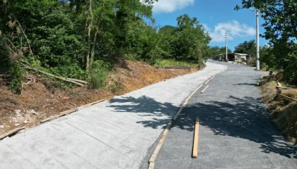 İzmit’ten Akmeşe’ye dayanıklı beton yol