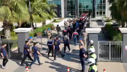 Jandarma fotokapanlarla yüzlerce şüpheliyi yakaladı