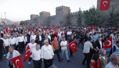 Kayseri Büyükşehir’den 15 Temmuz mesaisi